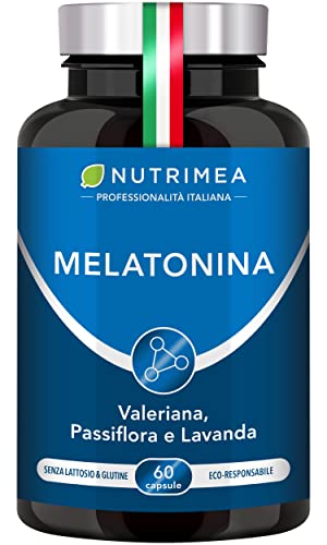 Melatonina per dormire | con Valeriana, Passiflora e Lavanda | 60 capsule naturali da 0.95 mg | Favorisce il sonno | Riduce gli effetti del jet lag | Nutrimea